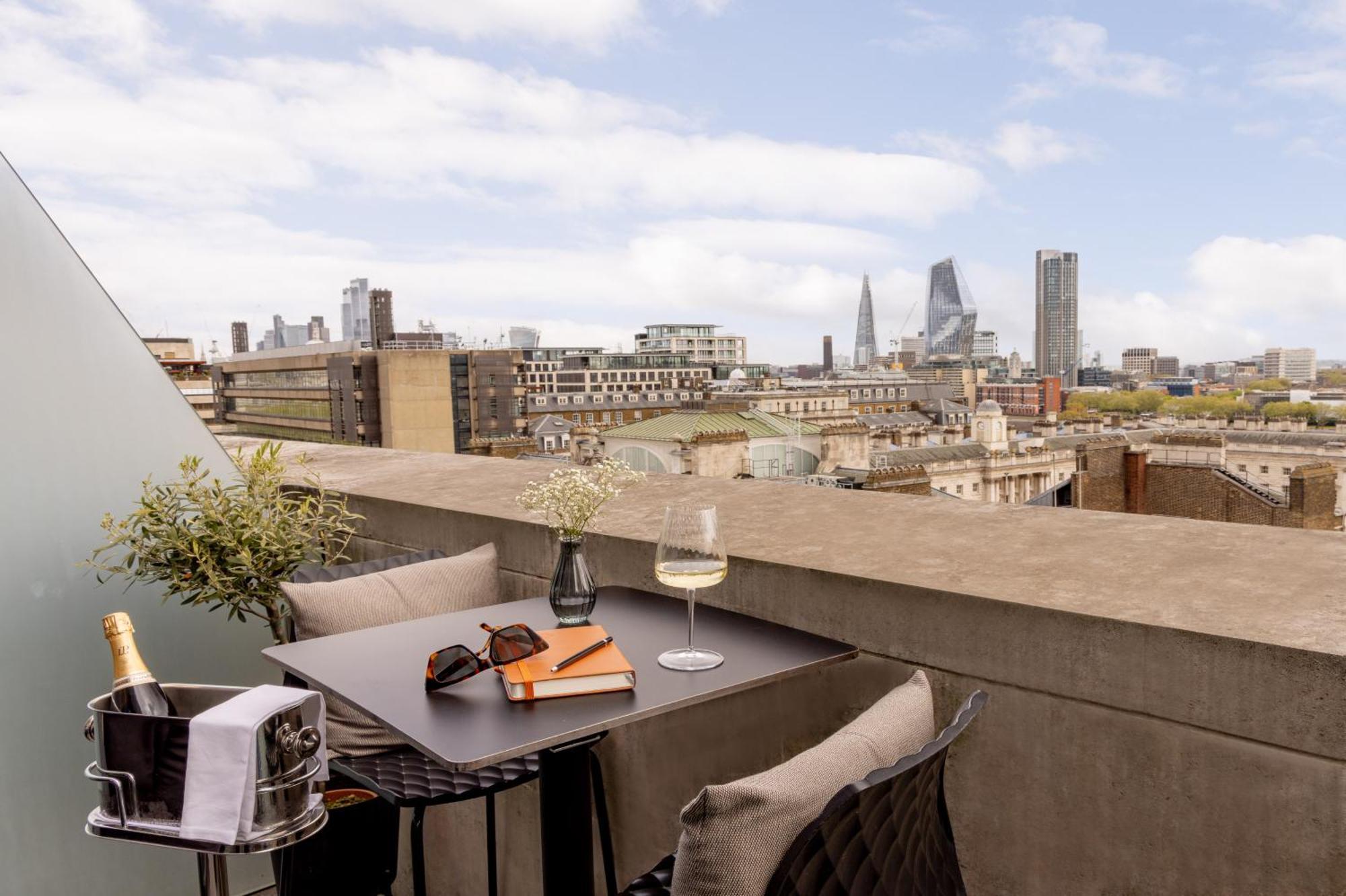Me By Melia - Covent Garden Отель 5*
